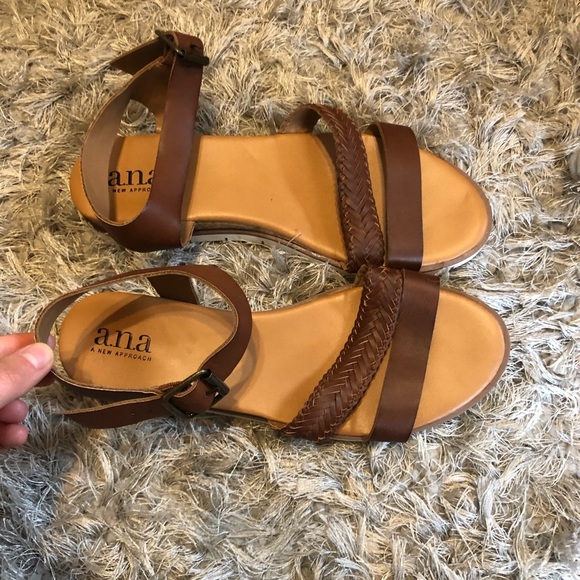 Size 7.5 Ana Brown Sandals, wrap at ankle, comfy! - Picture 2 of 4